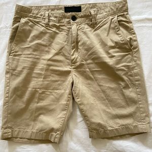 john varvatos size 30 cargo shorts